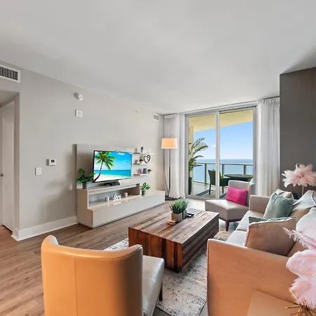 Oceanfront Luxury Condo With Waterview